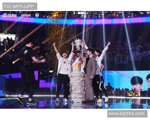 王者荣耀赛场上BLG逆袭之路的精彩瞬间与成长历程实时新闻 王者荣耀赛场上BLG逆袭之路的精彩瞬间与成长历程实时新闻